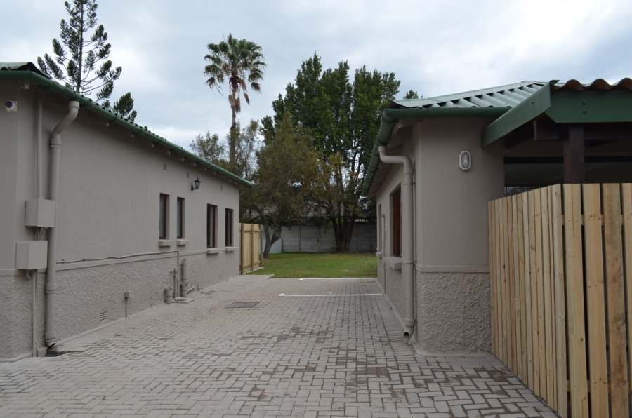 To Let 1 Bedroom Property for Rent in George South Western Cape